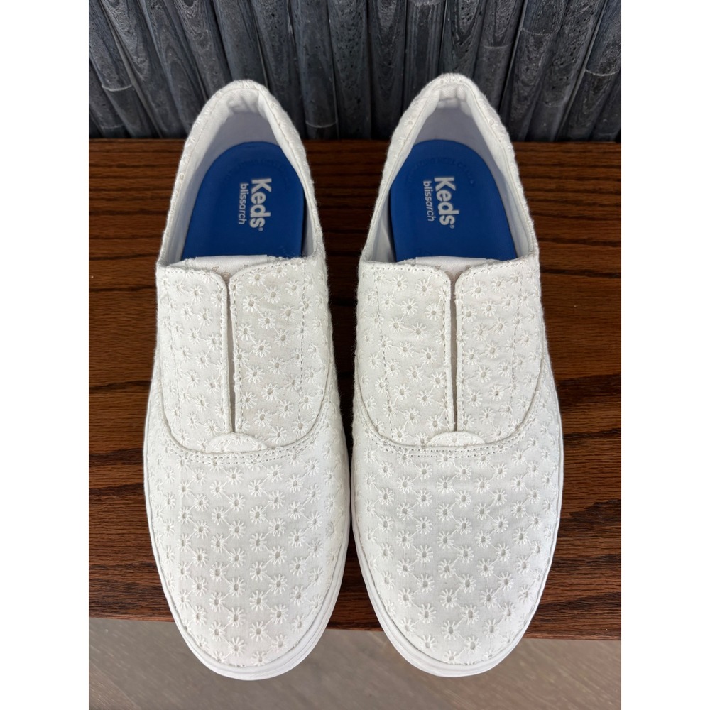 Keds Blissarch White Eyelet Floral Lace Slip On Sneakers Mens 10 Womens 11.5